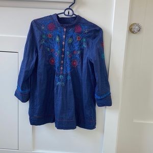 Navy blouse colorful stitching